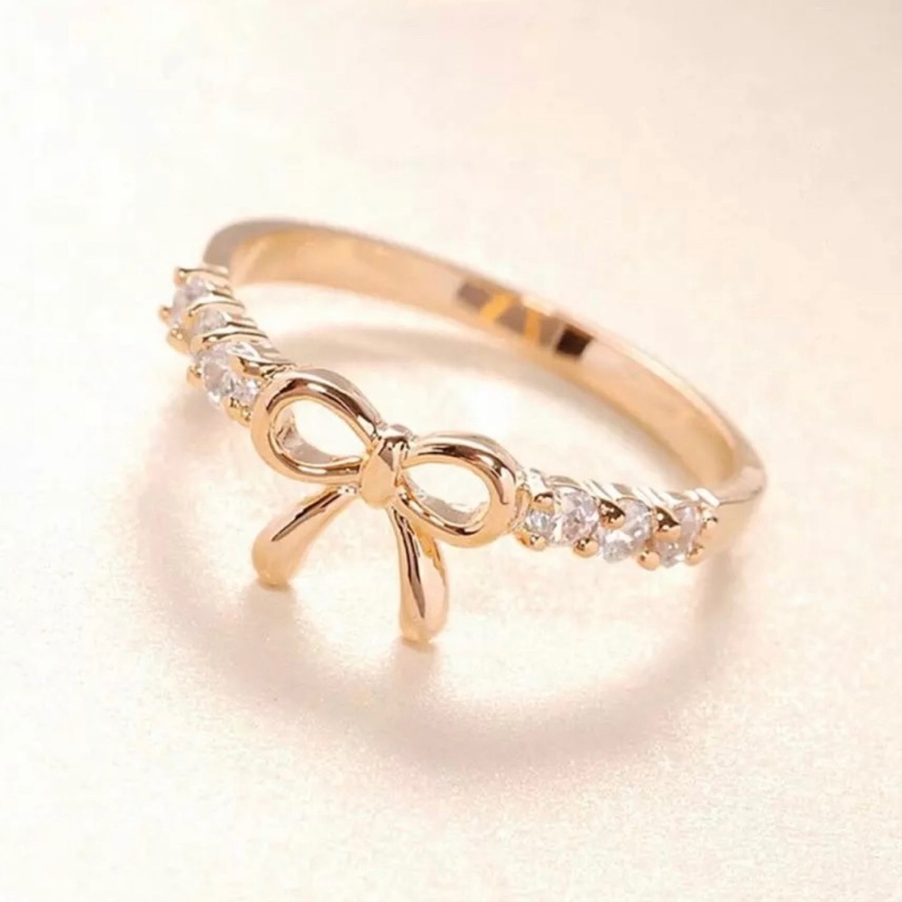 Gold Bow Ring